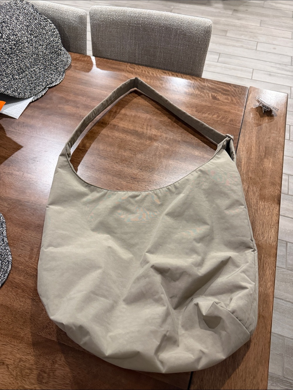 Neutral Beige Everyday Shoulder Bag - Casual Hobo BAGGU Tote